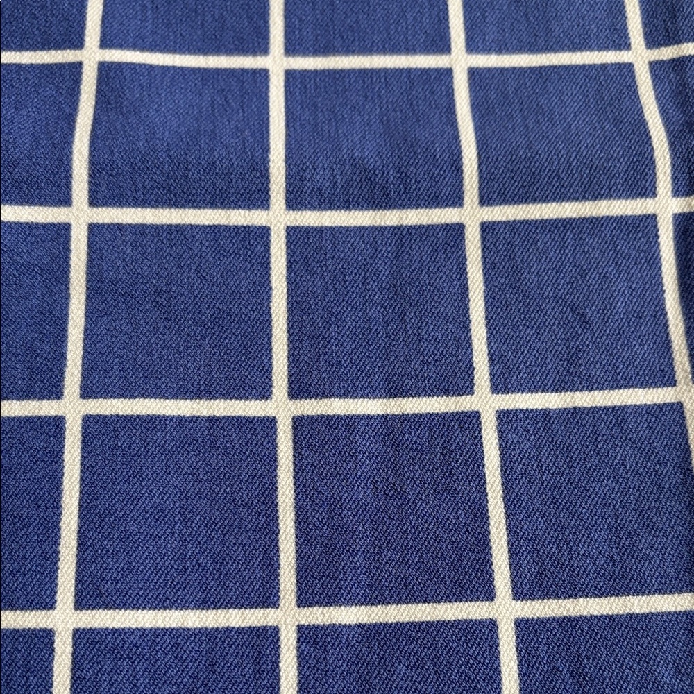 Old Navy Blue And White Patterned Pixie Pants - image 8